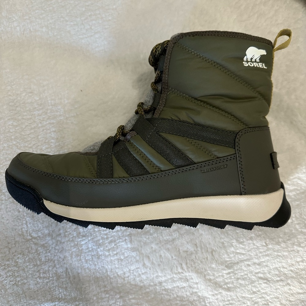 Sorel Whitney II short boot. - Picture 6 of 6
